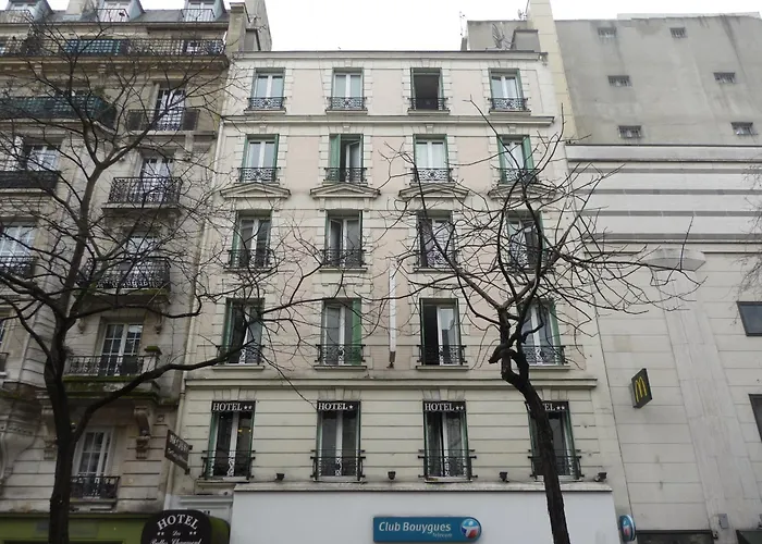 Hôtel des Buttes Chaumont Paris